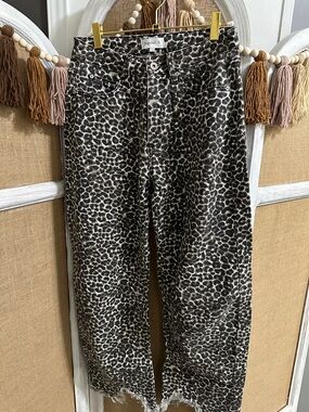 Special A Black & White Leopard Print Cropped Pants
